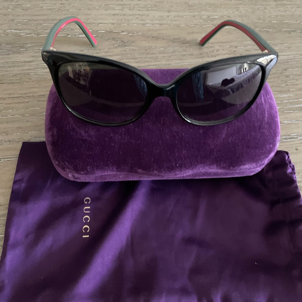Gucci Black Sunglasses